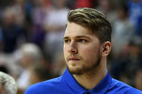 他接过了那 他接过了那