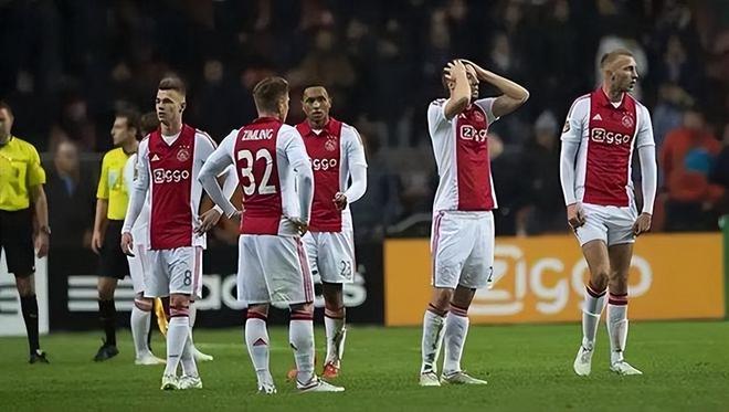 这种高度依 这种高度依